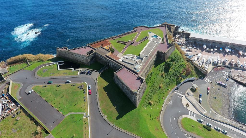 Pousada De Angra Do Heroismo Castelo De S. Sebastiao Exterior photo